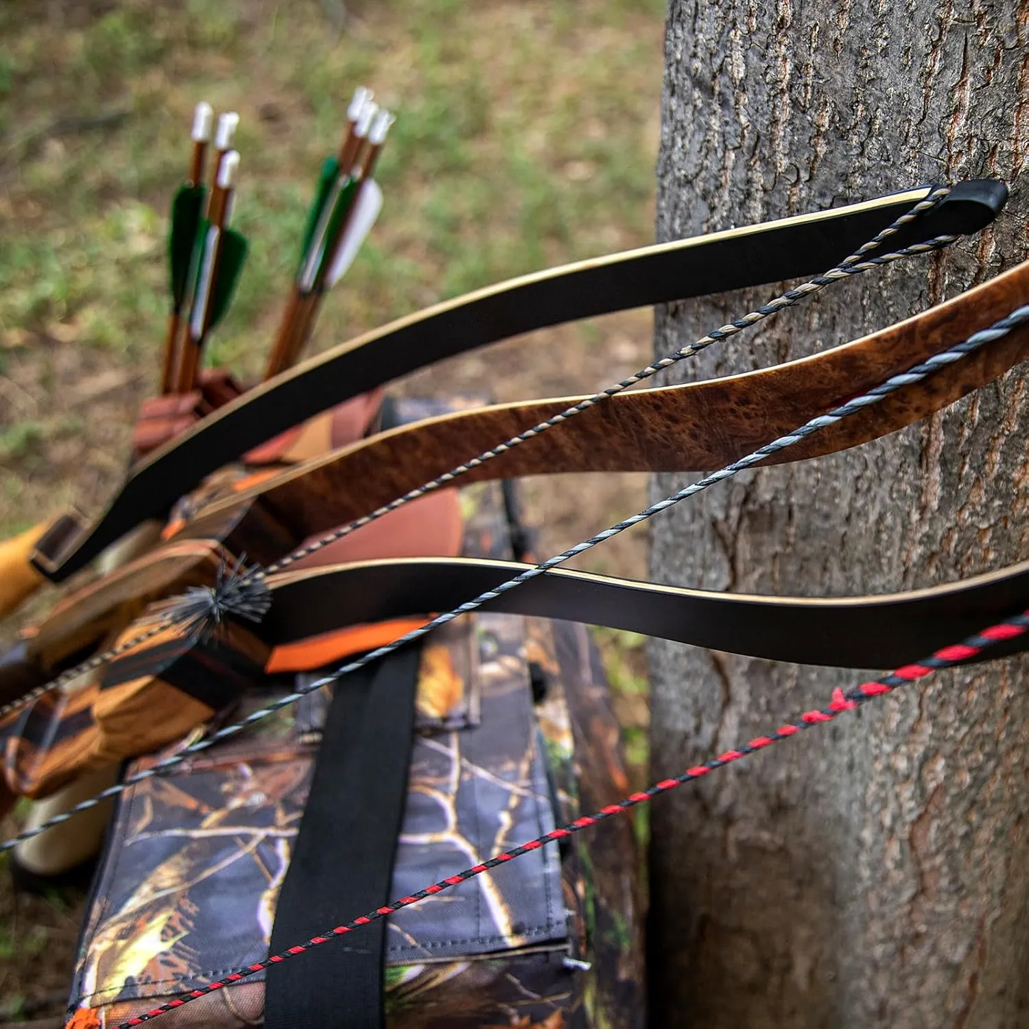 Deerseeker Flemish D97 Bow String Handmade Twist Bowstring 16 Strands 54-70in Fast Flight for Traditional Longbow Recurve Bow Replacement Archery Accessories