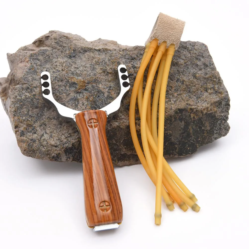 Outdoor Hunting Slingshot Aluminium Alloy Powerful Slingshot Bow Hunting Catapult with Rubber Band