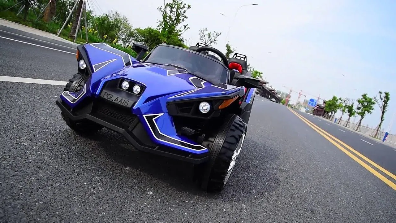 Polaris Slingshot Style